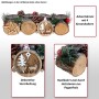 Adventsgesteck aus Holz mit vier Kerzenhaltern und Deko-Elementen.