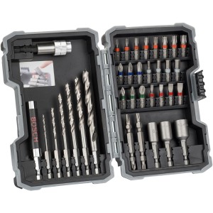 Bosch Holzbohrer- und Bit-Set Pro, 35-teilig im geöffneten Koffer. Holzbohrer, Schrauberbits und magnetischer Halter.