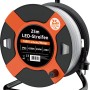 Kabeltrommel mit 25 m LED Lichtband, orange/schwarz, auf einem Metallgestell.