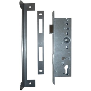 Einsteckschloss für Tore, bestehend aus Schloss, Schließblech und Buntbartschlüssel.