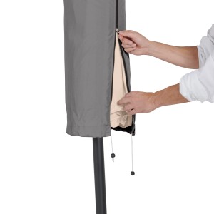 Leco Schutzhülle in Anthrazit für Ovalschirm (4,7x2,7m) wird mit Reißverschluss geschlossen.