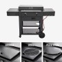Char-Broil Versa-Tile Gasgrill mit Grill-, Griddle- und Pizzafunktion, Ablageflächen und Rädern.