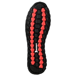 Sohle des Michelin Sicherheitsschuh Racer S1P Grau Gr. 41, schwarzes Profil mit roten Akzenten.