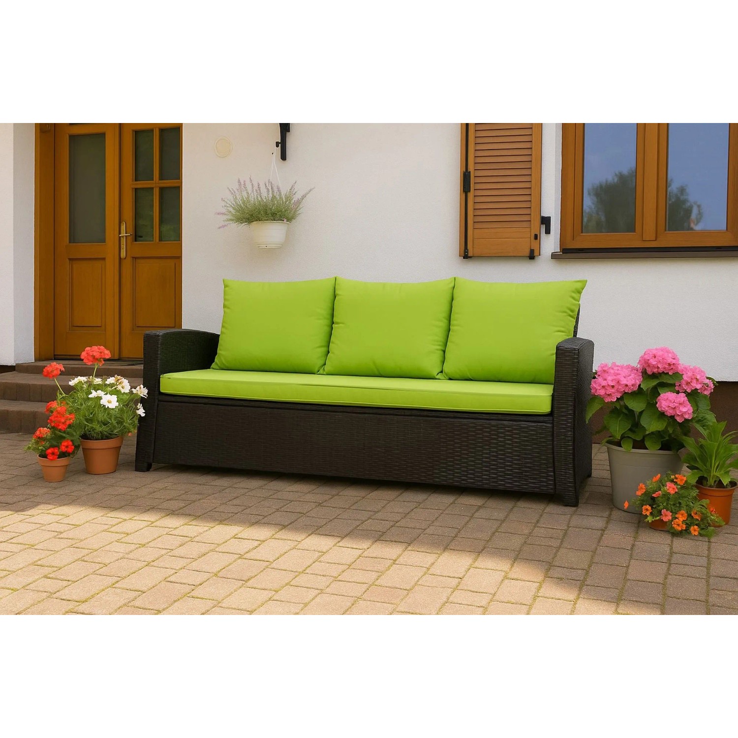 Gartensofa mit hellgrünen Kissen (Setgarden Mix-Techno). Polyrattan Möbel mit Sitzkissen und Rückenkissen.
