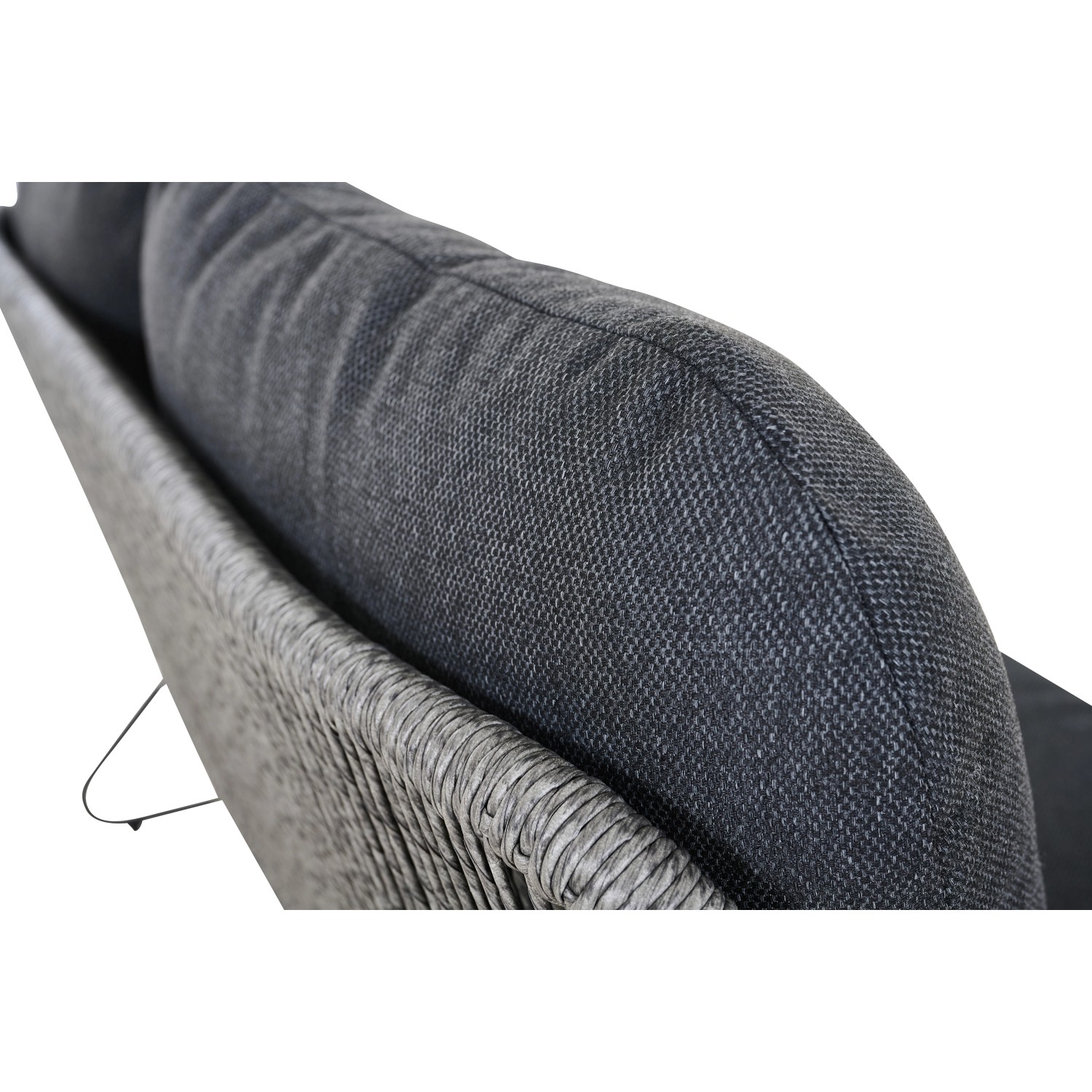 Detailaufnahme: Graues Siena Garden Kansas 2-er Loungesofa mit Kissen. Gartenbank für entspannte Stunden.