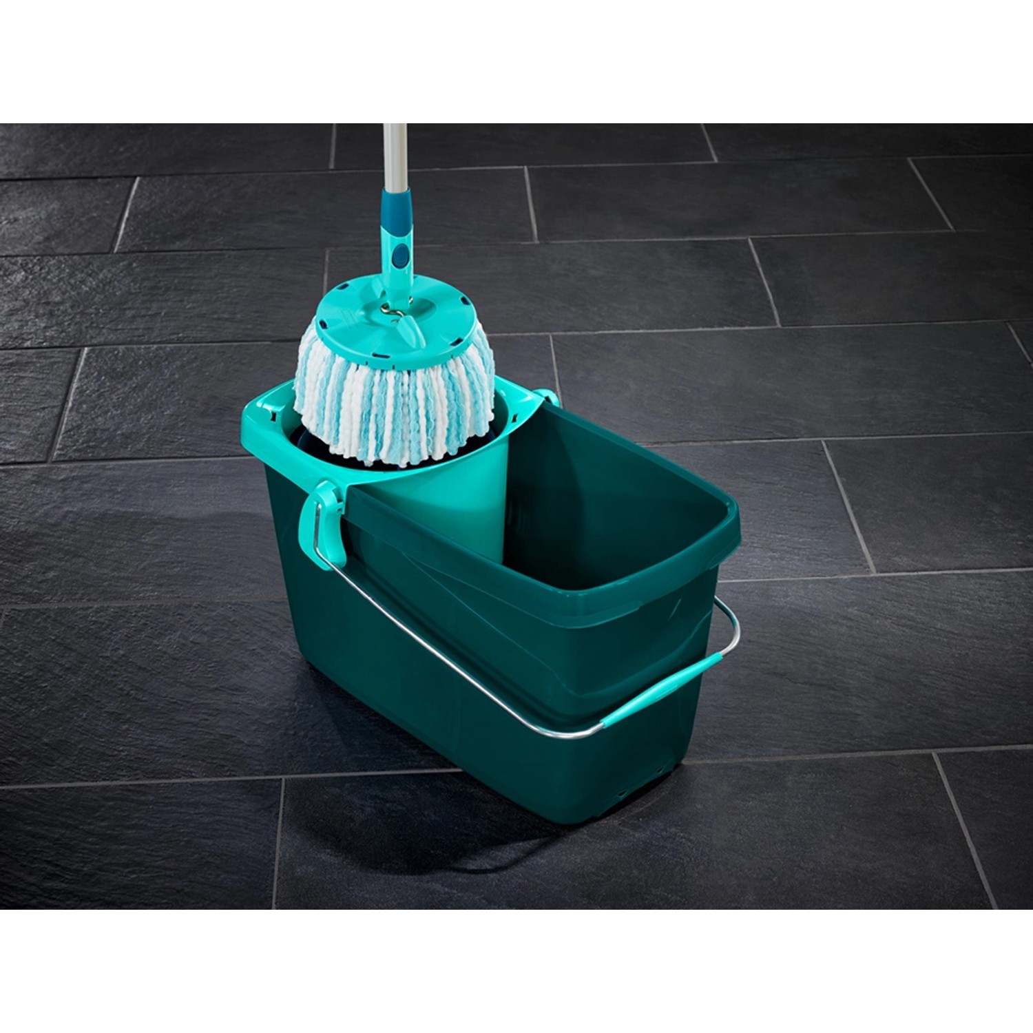 Leifheit Ersatzkopf für Clean Twist Disc Mop Ergo Micro Duo im Eimer.