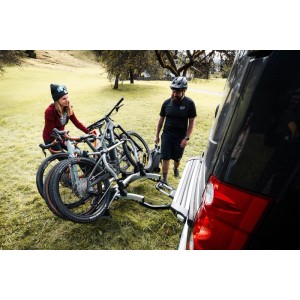 Atera Erweiterungssatz Strada Evo RV am Auto mit Fahrrädern. Erweiterung für Fahrradträger.