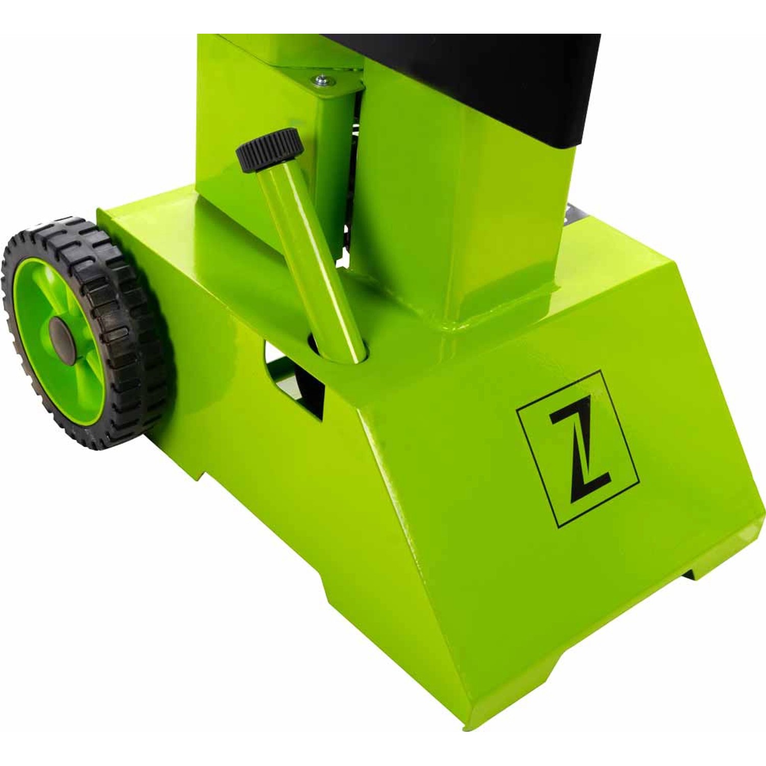 Detailansicht des Zipper Holzspalter HS8TN mit Rad und Logo.