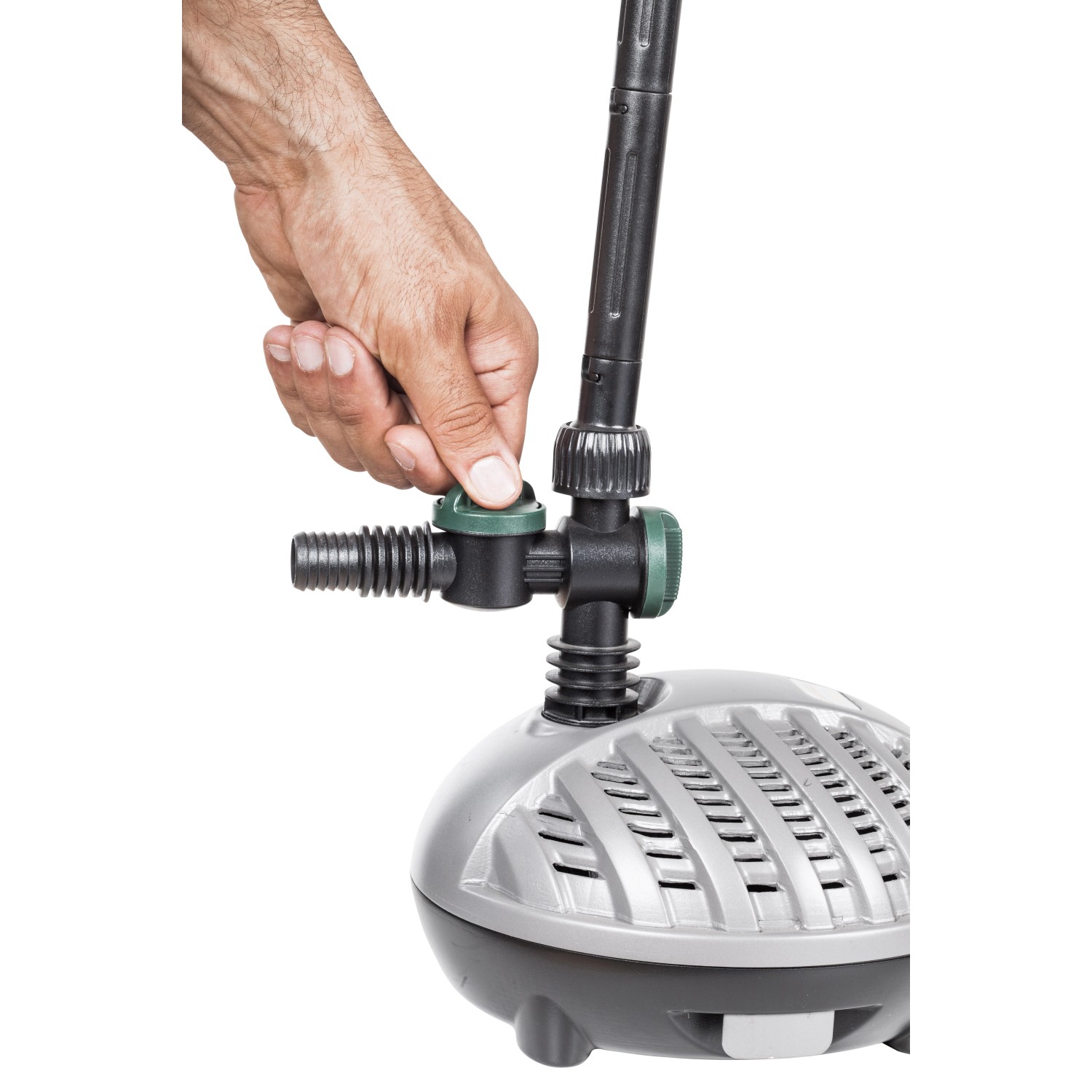 Heissner Aqua Jet Eco 1500 Teichpumpen-Set mit Wasserspielaufsätzen und Teleskopsteigrohr.