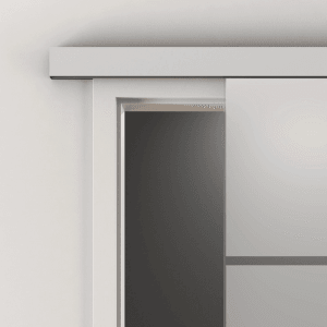 Novadoors Schiebetürsystem Nova 406 Alu EV1 mit Glastür und Griffmuschel.