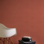 Rote, leicht strukturierte Vliestapete Uni Matt von A.S. Création.