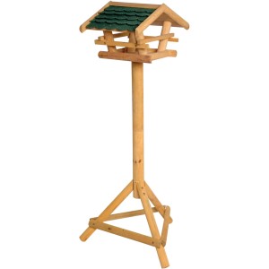 Großes, grünes Vogelhaus mit Bitumendach auf Holzständer. FSC®-zertifiziert.