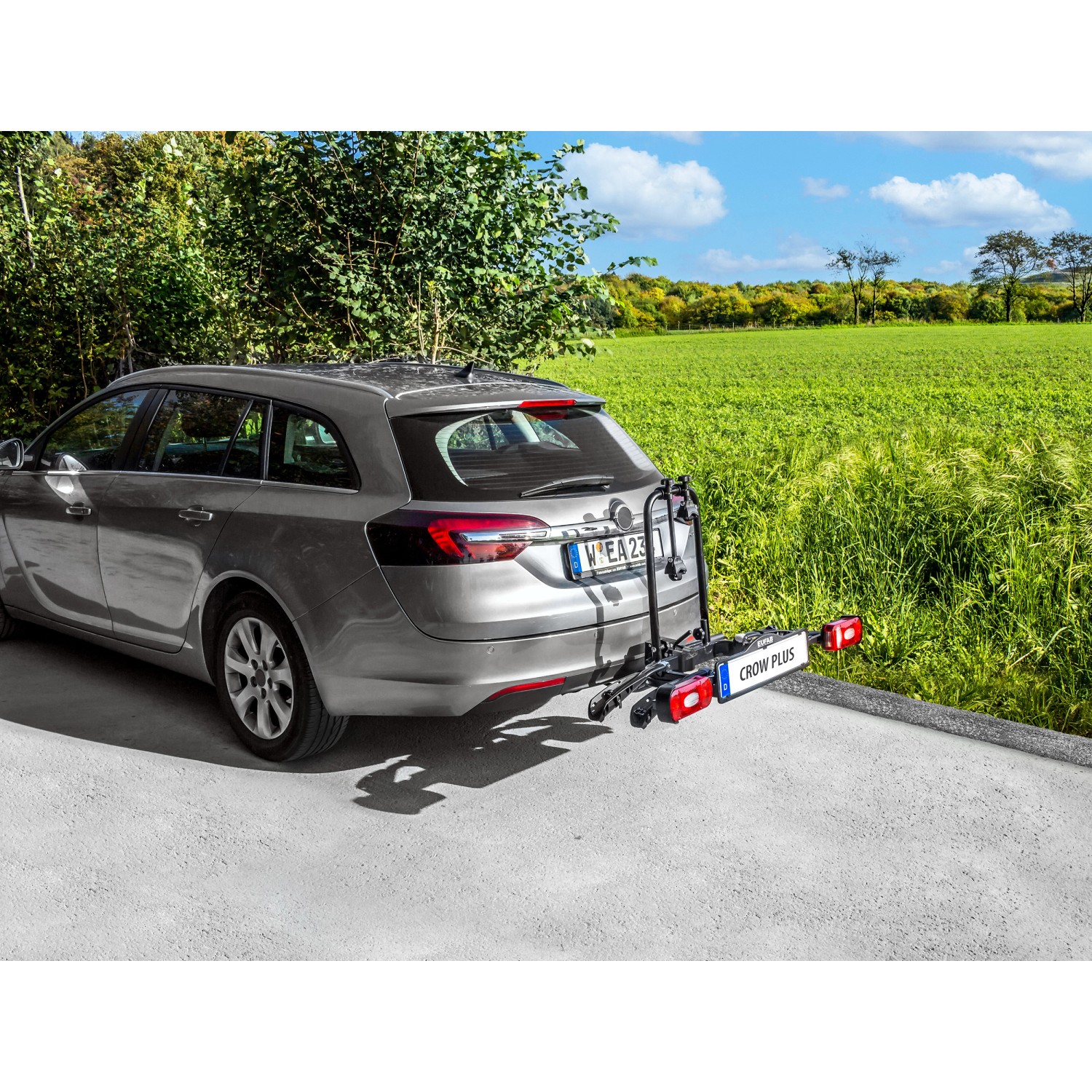 Eufab Fahrradträger Crow Plus am Auto. Erweiterbarer Kupplungsträger für 2 Fahrräder.