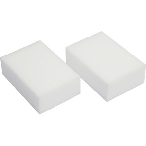 Zwei weiße Nano Reinigungsschwämme für Poolfolien, ökologische Reinigung ohne Chemie.