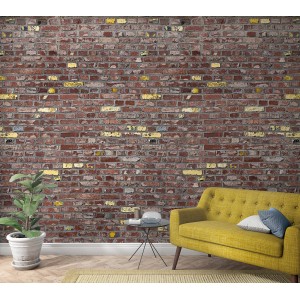 Marburg Vliestapete in Ziegeloptik Rot, 270x159cm, an Wohnzimmerwand mit gelbem Sofa.