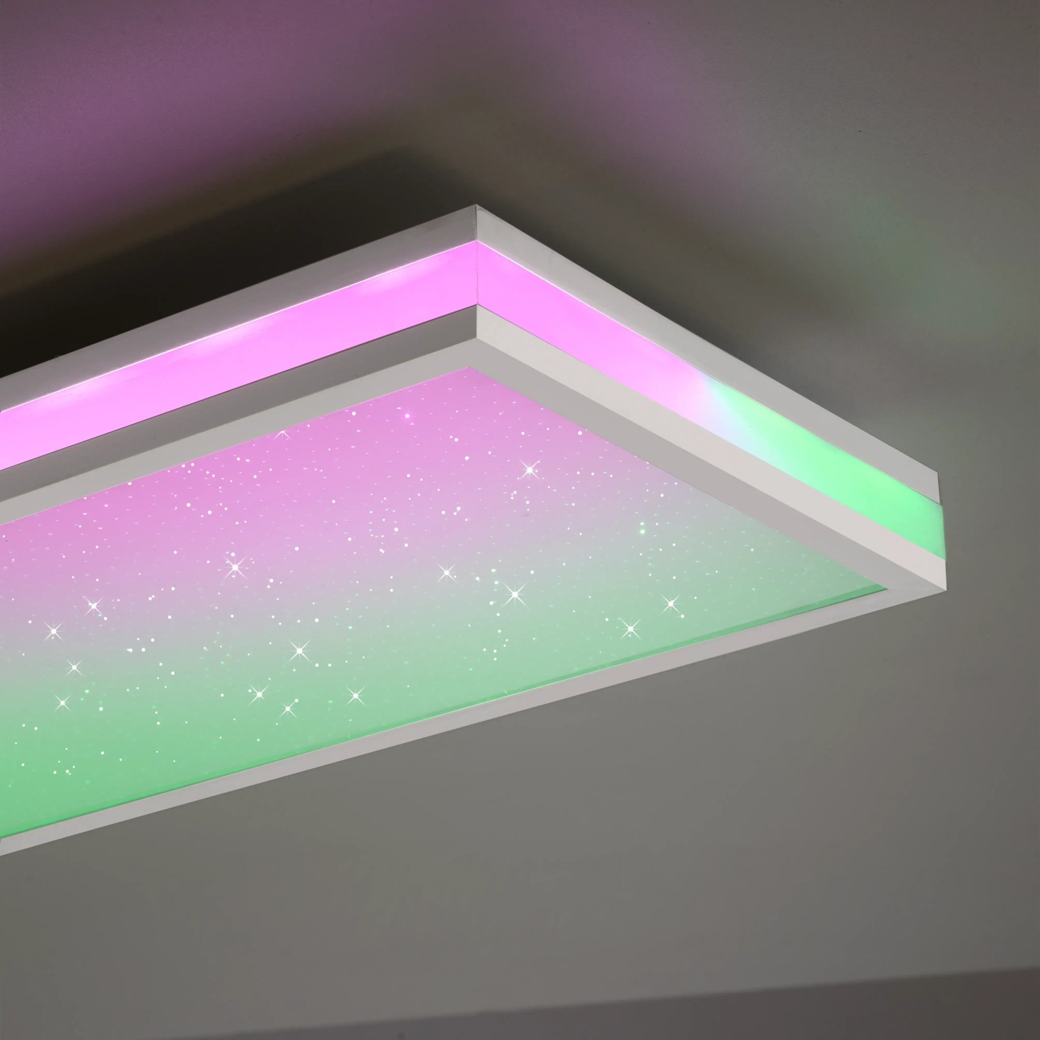 Weißes LED-Panel Mario mit Farbwechsel und Sternenhimmel-Effekt, 100x25 cm.