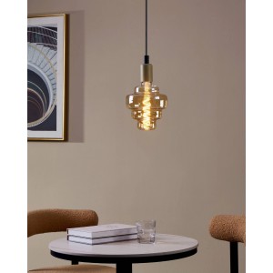 Dimmbares Eglo E27 LED Leuchtmittel, 4W, mit warmweißem Licht in dekorativer Form.