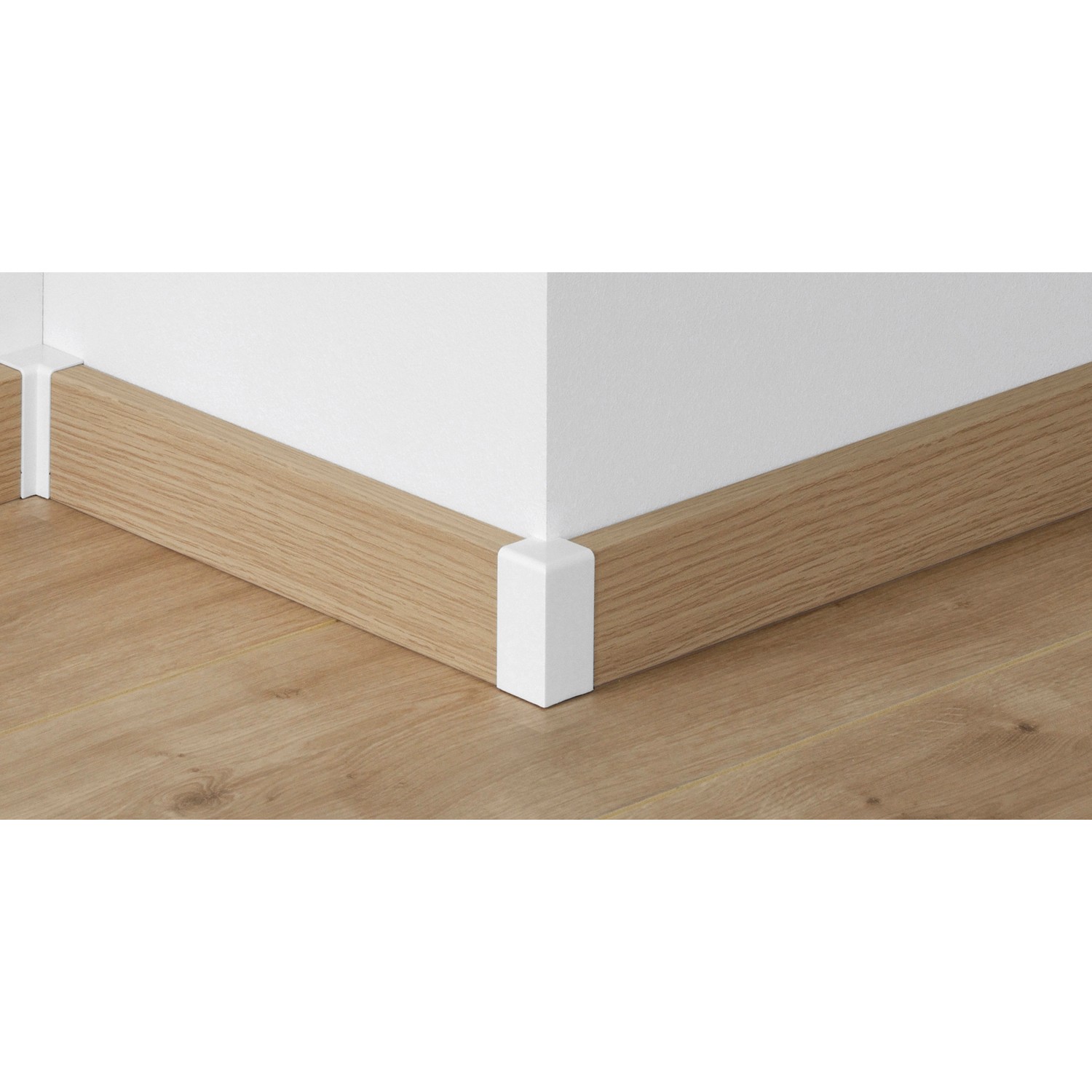 Parador Außenecke, variabel, weiß, für Sockelleisten SL 3/6/18.