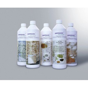 Diephaus Reinigungsprogramm: Ausblühentferner und Kraftreiniger für Terrassenplatten.