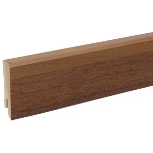 Praktikus Sockelleiste in Nussbaum Optik, foliert, 240 cm lang.