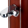 Detailaufnahme: Gre Solardusche in Holzoptik mit Chrom-Armatur. Gartendusche mit 32 l Fassungsvermögen.