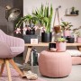 Scheurich Übertopf Solido 900 Rosea, Ø 18cm, auf Tisch mit Pflanzen in Wohnraum.