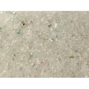 Kristallklarer Glassplitt (4-8mm) im 10 kg Sack für Zierkies- und Splitt Anwendungen.