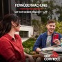 Weber Connect App: Mann nutzt die App zur Fernüberwachung des Gasgrills Spirit EX-435.