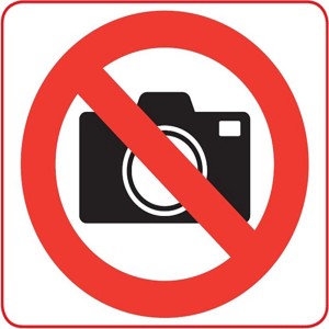 Conacord Aufkleber 'Keine Fotos' für Fenster, 85x80mm, roter Kreis mit durchgestrichener Kamera.