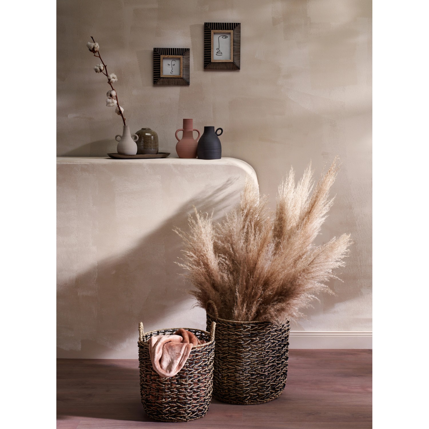 Graue Vase Ancient Secrets, 12,5 cm, Ø 10,5 cm, mit kleinen Henkeln als Deko-Element.