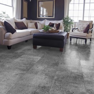 Classen Ceramin Fliese Neo Vario Urbana in Steinoptik, verlegt im Wohnraum.
