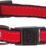 Rotes, reflektierendes Trixie Katzenhalsband aus Samt mit Glöckchen und Sicherheitsverschluss.