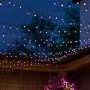 Philips Hue Festavia LED-Lichterkette, 500 LEDs, 40 m, schwarz, für Außen, mit bunten Lichteffekten.