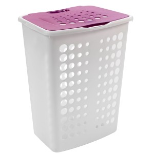 Curver Wäschebox Victor, 60 l, weiß mit beerefarbenem Deckel und Luftlöchern.