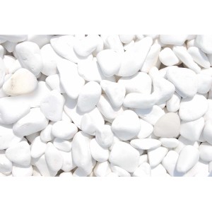 Nahaufnahme von Thassos-Weiß Marmor Zierkieseln (25-50mm) im Big-Bag.