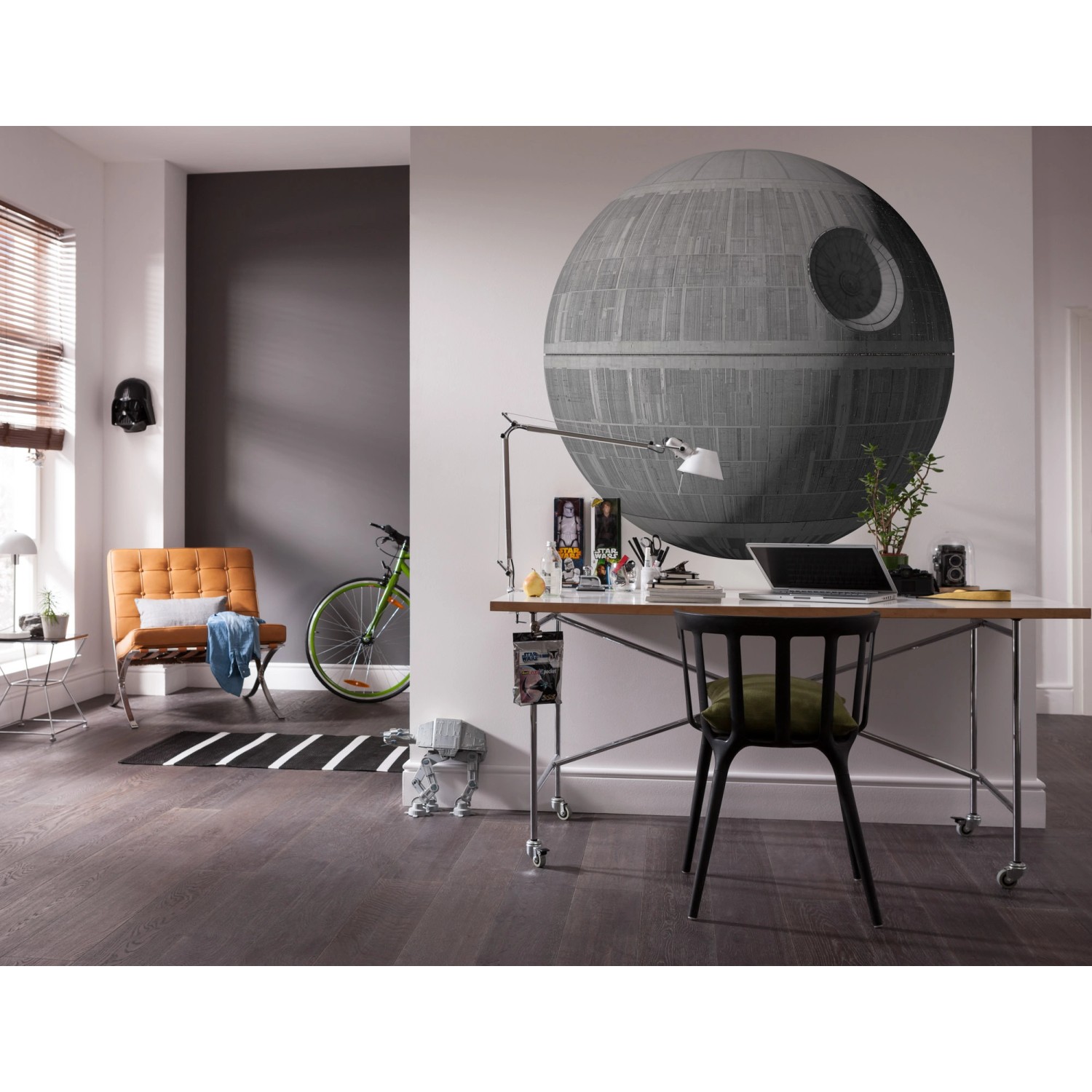 Selbstklebende Star Wars Fototapete "Todesstern" (127x127 cm) im modernen Wohnraum.