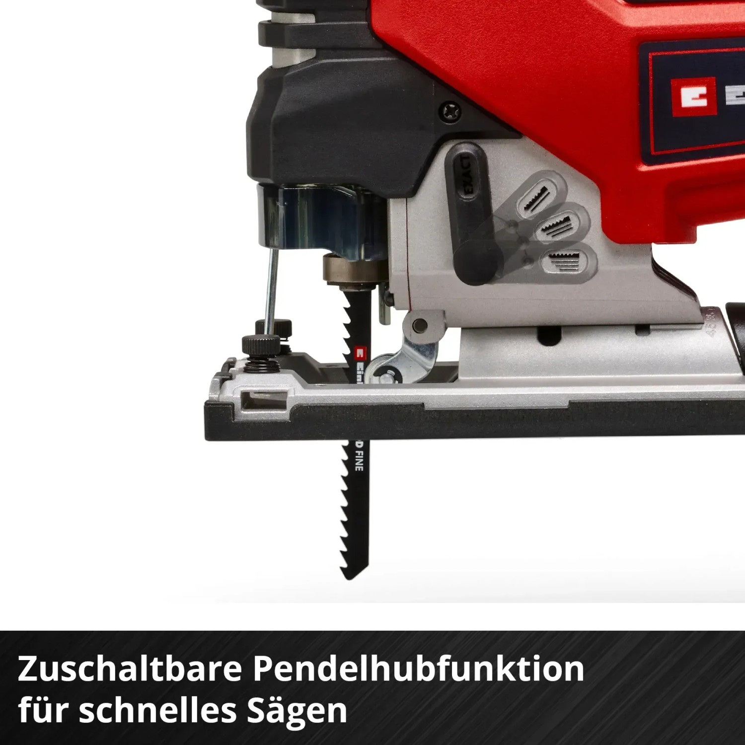 Detailaufnahme der Einhell Akku-Stichsäge TP-JS 18/135 Li Bl-Solo mit Sägeblatt.