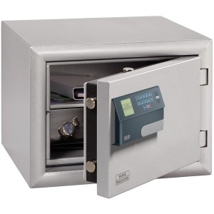 Burg-Wächter Tresor MTD 740 E FP mit geöffneter Tür, innenliegende Wertgegenstände sichtbar.