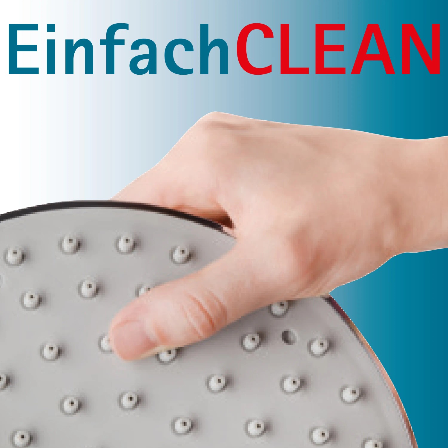 Reinigung einer Schulte Rain III Tellerkopfbrause mit Antikalk-Funktion.