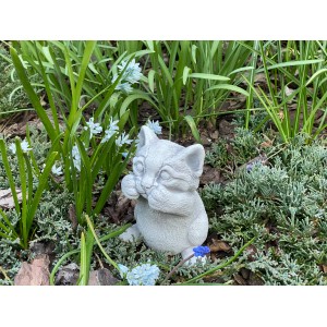 Patiniertes Kätzchen als Kunststeinfigur (15 cm) für die Gartendeko.