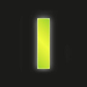 Reflektierender, gelber Klebebuchstabe "I" von Conacord, 8 cm hoch.