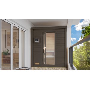 Terragraues Karibu Saunahaus Arvi 0 mit Ofen auf einem Balkon.