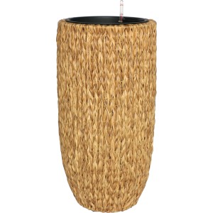 Naturfarbener Pflanztopf (28x28x53cm) in geflochtener Bambusoptik mit Bewässerungssystem.