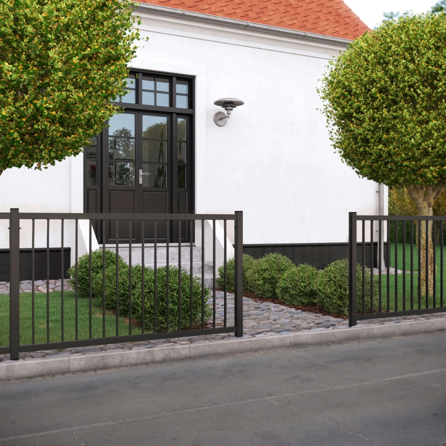 Schwarzer Vorgartenzaun Basic aus Stahl, 150x85 cm, vor einem Haus.