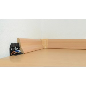 Leistenclips zur unsichtbaren Befestigung von Sockelleisten (30 Stück) für Laminat und Parkett.
