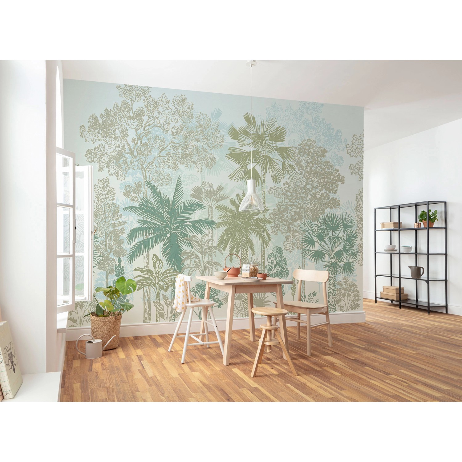 Komar Vliesfototapete Milla de Palma, 350x250cm, mit tropischem Palmen- und Pflanzenmuster im Wohnraum.