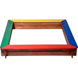 Bunter, wetterfester Sandkasten aus Holz, 117x117 cm, mit vier farbigen Sitzflächen (rot, gelb, blau, grün).