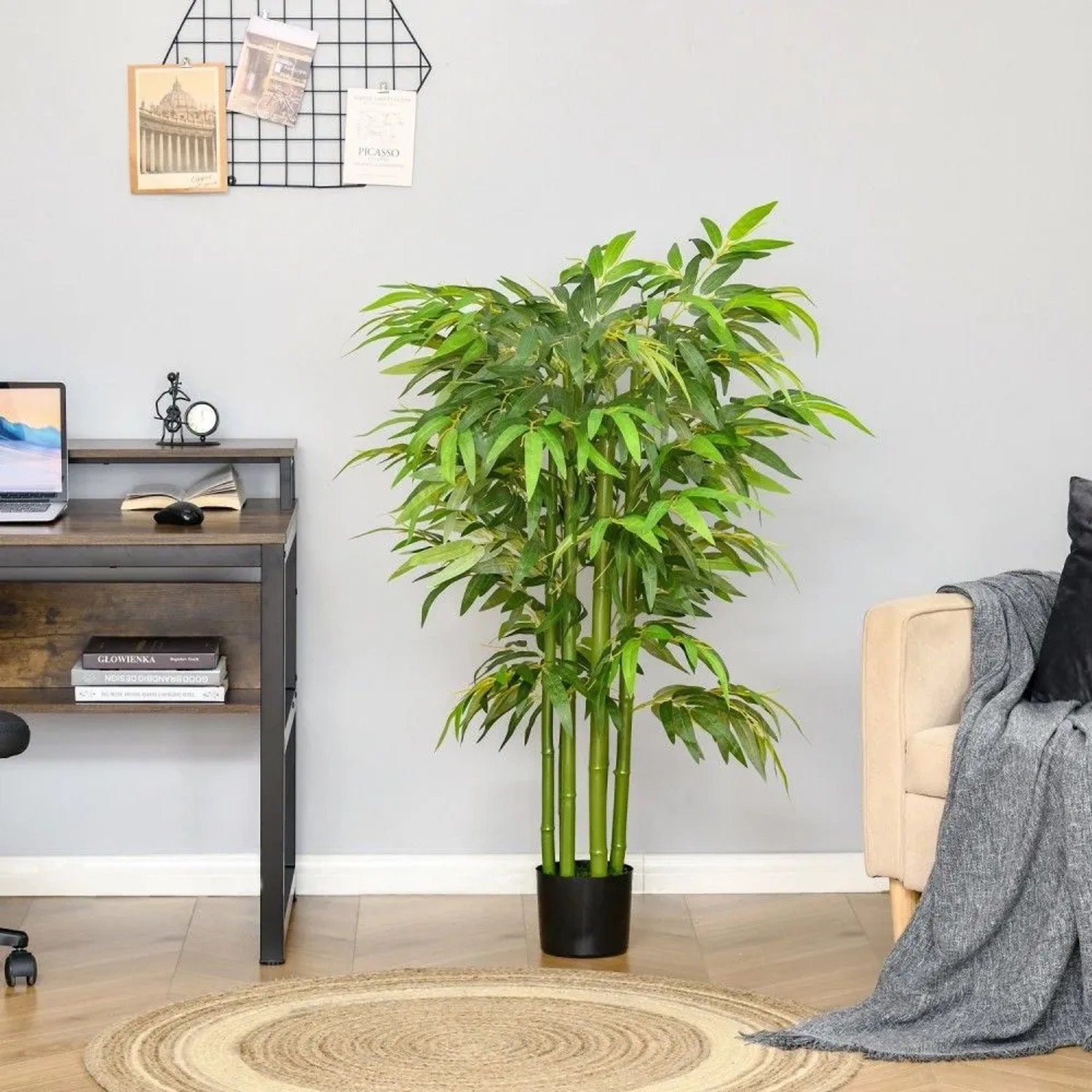 Grüne künstliche Bambuspflanze, 140 cm hoch, im schwarzen Topf. Realistischer Hausbaum für Wohnzimmer oder Büro.