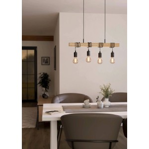 Eglo Townshend Pendelleuchte mit Holzbalken und vier schwarzen Lampenfassungen im Industrial Design.
