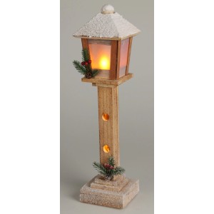 Dekorative LED-Laterne im Natur-Look mit Schneefinish, 52cm hoch, für stimmungsvolle Weihnachtsdekoration.